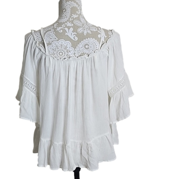 Roommates boho 3/4 sleeve cold shoulder top, size S - Picture 5 of 10